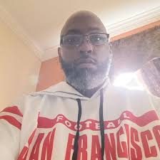 Hello i am writing this post