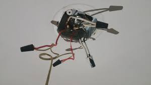 If you need to figure out how to determine the correct cable and fuse formula, then you should use bear in mind though that there could be a red wire in the junction box. Why Is My Light Connected Between Two Red Wires On A Circuit With Two Switches Home Improvement Stack Exchange