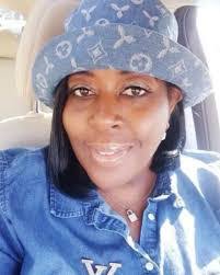 Vicki Sears's Instagram, Twitter & Facebook