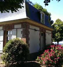 Deauville a l'avantage de se situer non loin de la capitale. Gite A Deauville Location De Vacances A Deauville