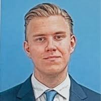 800+ profilů „Stenersen“