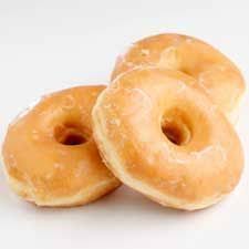 Recette De Beignes Glaces A L Erable Coup De Pouce Maple Recipes Donut Flavors Doughnut Recipe