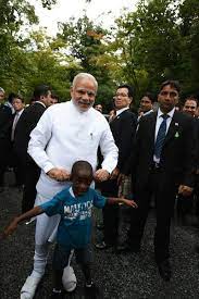 Narendra damodardas modi has emerged as the indisputable champion of the lok sabha election 2014 by delivering the party's best results ever in the general election he was bethrothed when quite young, but chose to walk away from the marriage and has remained a bachelor. Narendra Modi On Twitter With My Young Friend At The Kinkaku Ji Temple Http T Co K4mrl6tkkx