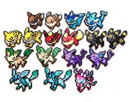 Plusieurs Evolutions D Evoli En Perles Hama Pokemon Perle Pixel Art Pokemon Perles Hama Pokemon