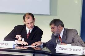 From wikimedia commons, the free media repository. Rei Do Teatro Convida Ciro Gomes Para Encontro De Artistas Em Solidariedade A Lula Ancelmo O Globo