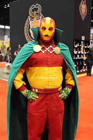File:Cosplay Mister Miracle.jpg - Wikimedia Commons
