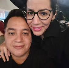 Cuando te hacen rasqui rasqui en la cabeza...