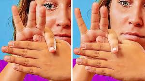 Like a lot of magic tricks, this one relies heavily on sleight of hand. 17 Funny Magic Tricks Revealed Youtube