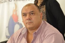 El trabajador necesita que el dirigente se aboque más a su representación  que a hacer campaña"