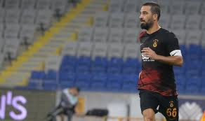 Bu kupayı en çok kazanan takım konumunda olan galatasaray. Galatasaray Da Arda Ya Kupa Elestirisi Geldi