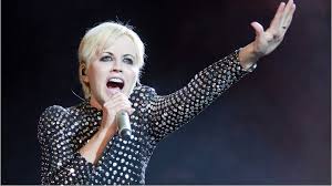 Raramente, a maioria das pessoas dá críticas positivas relacionadas a este livro sobre sexo. Dolores O Riordan Voice Of A Rebel Bbc News