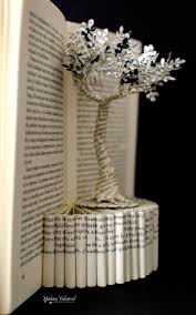 Book Paper Art Sculpture Tree Of Life Paper Art Sculpture Book Sculpture Altered Book Art