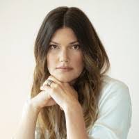 Natasha Ingram's Instagram, Twitter & Facebook