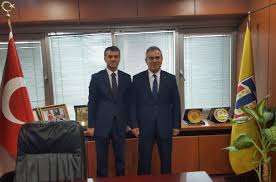 Yomra belediye başkanı bıyık da yaşadıklarını gazetecilere anlattı. Iyi Parti Yomra Belediye Baskan Adayi Biyik Yomra Yillardir Sahipsiz I Yi Parti Yomra Belediye Baskani Mustafa Biyik Yomra Yi Bir Butun Kilacagiz Trabzon Haberleri