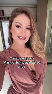 Os vídeos de Roberta Pereira (@robeertape) com som original