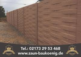 Holzoptik Aus Beton Von Der Zaun Baukonig Betonzaun Holzoptik Garagentor