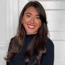 Krista Karr's Instagram, Twitter & Facebook