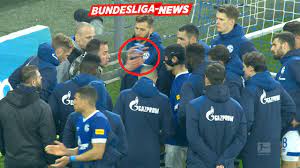Jetzt machen diese worte vielen fans vom fc schalke 04 hoffnung auf die 2. Chaos Auf Schalke Tedesco Scheiterte An Der Kompliziertesten Kabine Deutschlands Bildplus Inhalt Bundesliga Bild De