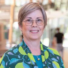 Anna Bratt's Instagram, Twitter & Facebook