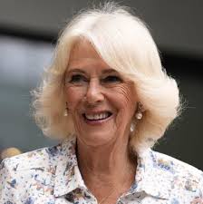 This Morning's Holly Willoughby gets emotional