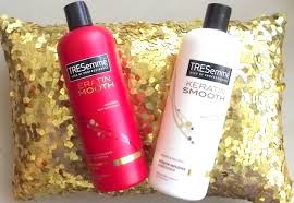 We all know the struggles of humidity and frizzy hair! Ø§Ù†ÙˆØ§Ø¹ Ø´Ø§Ù…Ø¨Ùˆ ØªØ±ÙŠØ³Ù…ÙŠ Ø§Ù„Ù…Ø±Ø³Ø§Ù„