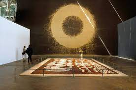 Daniel explique au roi que cet arbre le désigne, lui, le. Magiciens De La Terre Contemporary Andcontemporary And