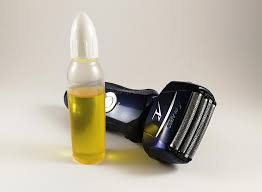 The wahl 3310 118ml clipper oil has a similar texture to the 4oz clipper oil from wahl. How To Get A Close Shave With An Electric Shaver In A Few Easy Steps Shavercheck