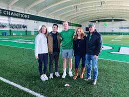 ˈkɪndɐ ˈkʏçə ˈkɪʁçə), or the 3 ks, is a german slogan translated as children, kitchen, church used under the german empire to describe a woman's role in society. Ree Drummond Pioneer Woman Thepioneerwoman Instagram Photos And Videos