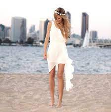 Pin By Flavia Dias On Noivas Short Wedding Dress Beach Casual Beach Wedding Dress Simple Wedding Dress Beach