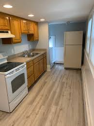 Kitchen cabinets & equipment household in stoughton, ma. 25 Walnut St Stoughton Ma 02072 Apartments Stoughton Ma Apartments Com
