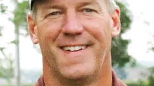 Carothers shoots 71 in Execs