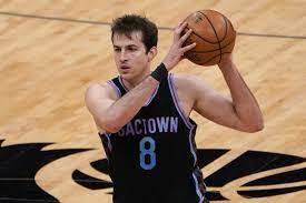 Bjelica started last season with the sacramento kings and was traded to the miami heat in late march. Report Nemanja Bjelica To Be Traded From Kings To Heat For Harkless Silva Bleacher Report Latest News Videos And Highlights