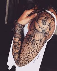 Pin Von Sabrina Farkas Auf Tatoo In 2020 Tatowierungen Tattoo Und Piercing