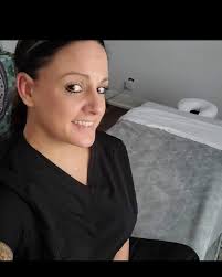 Will we actually get snow tomorrow?? Oh, I hope snow!! Drive safe out  there!! . . . . #lakewoodmassagetherapy #tecumsehontario #yqg #yqgmassage  #massagetherapy #swedishmassage #prenatalmassage #indieheadmassage  #bamboomassage #cuppingtherapy ...