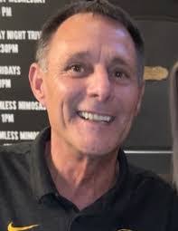 Lisa Coss's Instagram, Twitter & Facebook