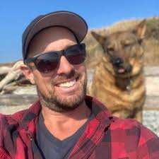 Peter Worden (@RevedQ)