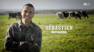 Cette année, le casting de l'amour est dans le pré 2021 est composé de 3 femmes et de 9 hommes : Sebastien Ne Se Reconnait Pas Dans L Amour Est Dans Le Pre 2016 Nouveautes Tele Com