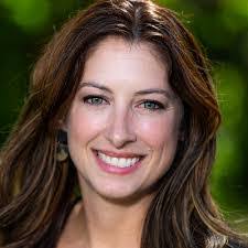 Amber Tibbs's Instagram, Twitter & Facebook