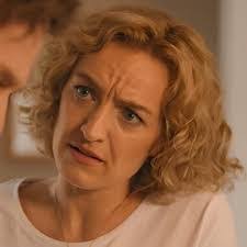 Sandra Gerling's Instagram, Twitter & Facebook