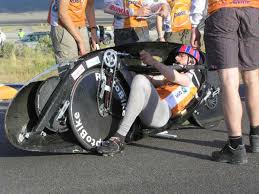 François gissy a pulvérisé son propre record de vitesse établi en mai 2013 lorsqu'il avait touché la barre des 263 km/h. Il Bat De Justesse Le Record Du Monde De Vitesse En Velo