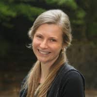 Eva Goodwin's Instagram, Twitter & Facebook