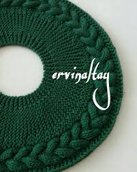 Instagram Da Sevgi Ile Orulen El Emegi Orgu Knitting Hoby Elisi Orgumodelleri Bere Patik Yelek H In 2020 Scarf Knitting Patterns Hat Knitting Patterns Baby Knitting