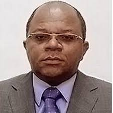 O conselho de ministros angolano analisou uma proposta de lei que autoriza o banco nacional de angola (bna) a emitir uma nova série de notas de kwanza, denominada série 2020, foi hoje anunciado. Portal Oficial Do Governo Da Republica De Angola