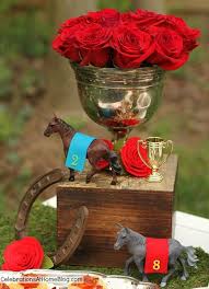 Pin By Megan Maciupa On Off To The Races Kentucky Derby Party Decorations Derby Party Decorations Kentucky Derby Party