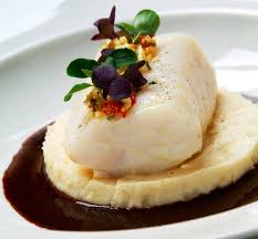 Dos De Cabillaud Sur Puree De Celeri Et Sauce Vin Rouge Par Thony Billon Dos De Cabillaud Recettes De Cuisine Gastronomie