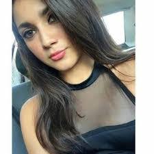 Sandra Landeros's Instagram, Twitter & Facebook