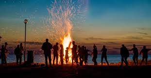 Midsummer's eve or sankt hans aften is a relic of pagan customs, where the shortest day, the winter solstice, and the longest day, the summer solstice, were celebrated. Sankt Hans Pa Aalborg Streetfood Aalborg Street Food