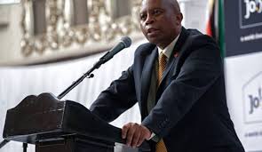 Mayor geoff makhubo, who fell ill with covid last month, died from complications at the age of 53. Johannesburg Council Mayor Herman Mashaba Survives No