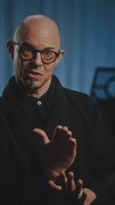 THANK YOU FOR 7000 VIEWS IN A WEEK for the new purely acoustic MOBILE live  space video