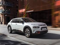 With the new c4 cactus and the introduction of the suspension with progressive hydraulic cushions, we are bringing motorists an original compact hatchback fully in tune with its times. Citroen C4 Cactus 2018 Pictures Information Specs